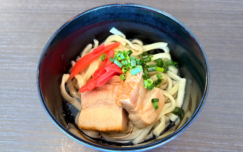 沖縄といえば、やっぱり沖縄そば！